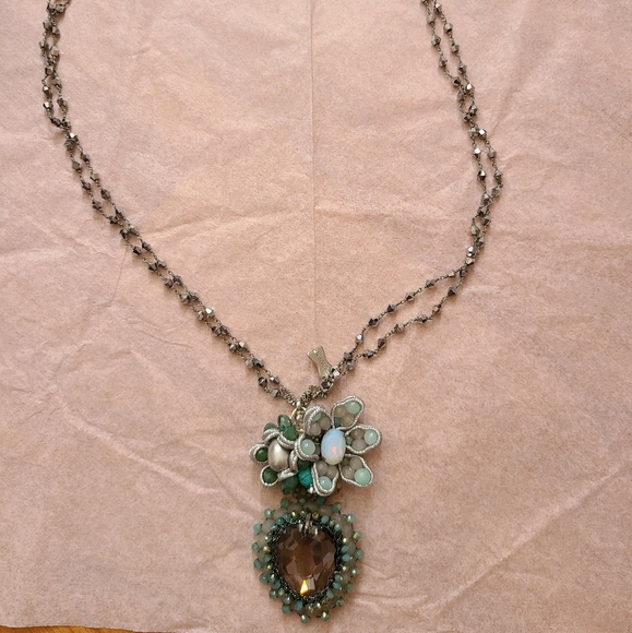 Necklace - Picture 1 of 5